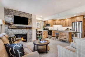 Laurelwood Condominiums 107
